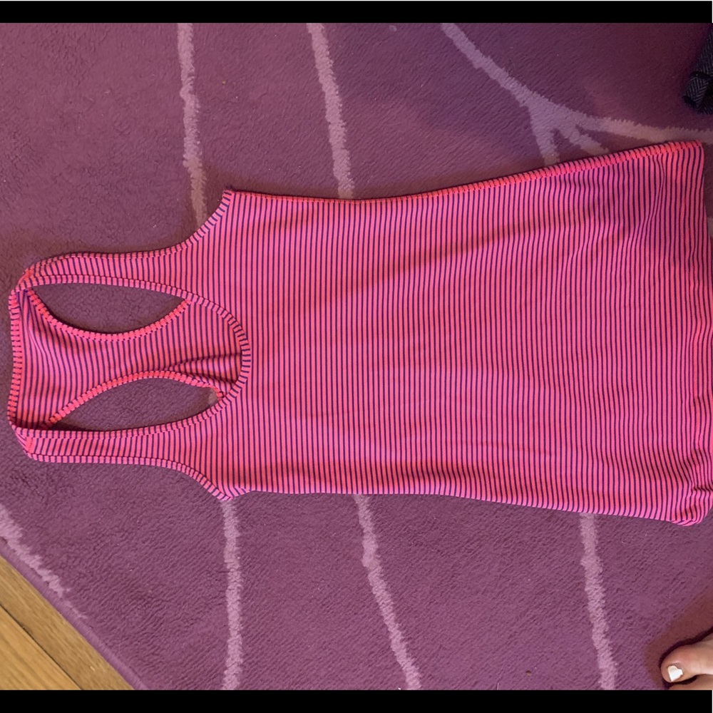 Lulu lemon tank swiftly tech Razorback